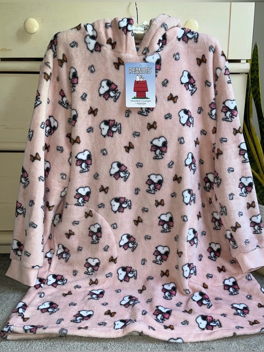 NWT BERKSHIRE Peanuts Halloween Pink Bow Snoopy Pullover Lounger w/ Ghosts